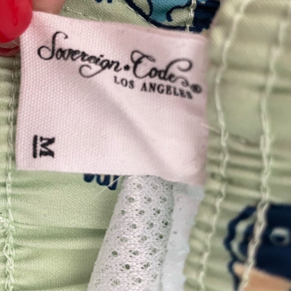 Sovereign Code 🌴 Men's SwimTrunks - Picture 4 of 4